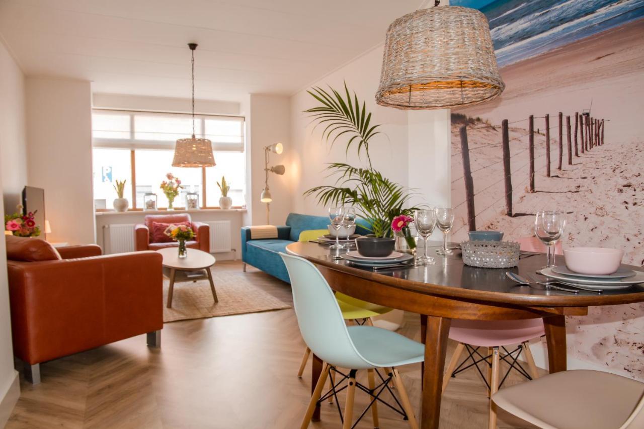 Beachhouse Anna, 1 Minute Walk To The Beach And Centre Of Katwijk, Free Private Parking Next To The House ! Katwijk aan Zee Bagian luar foto